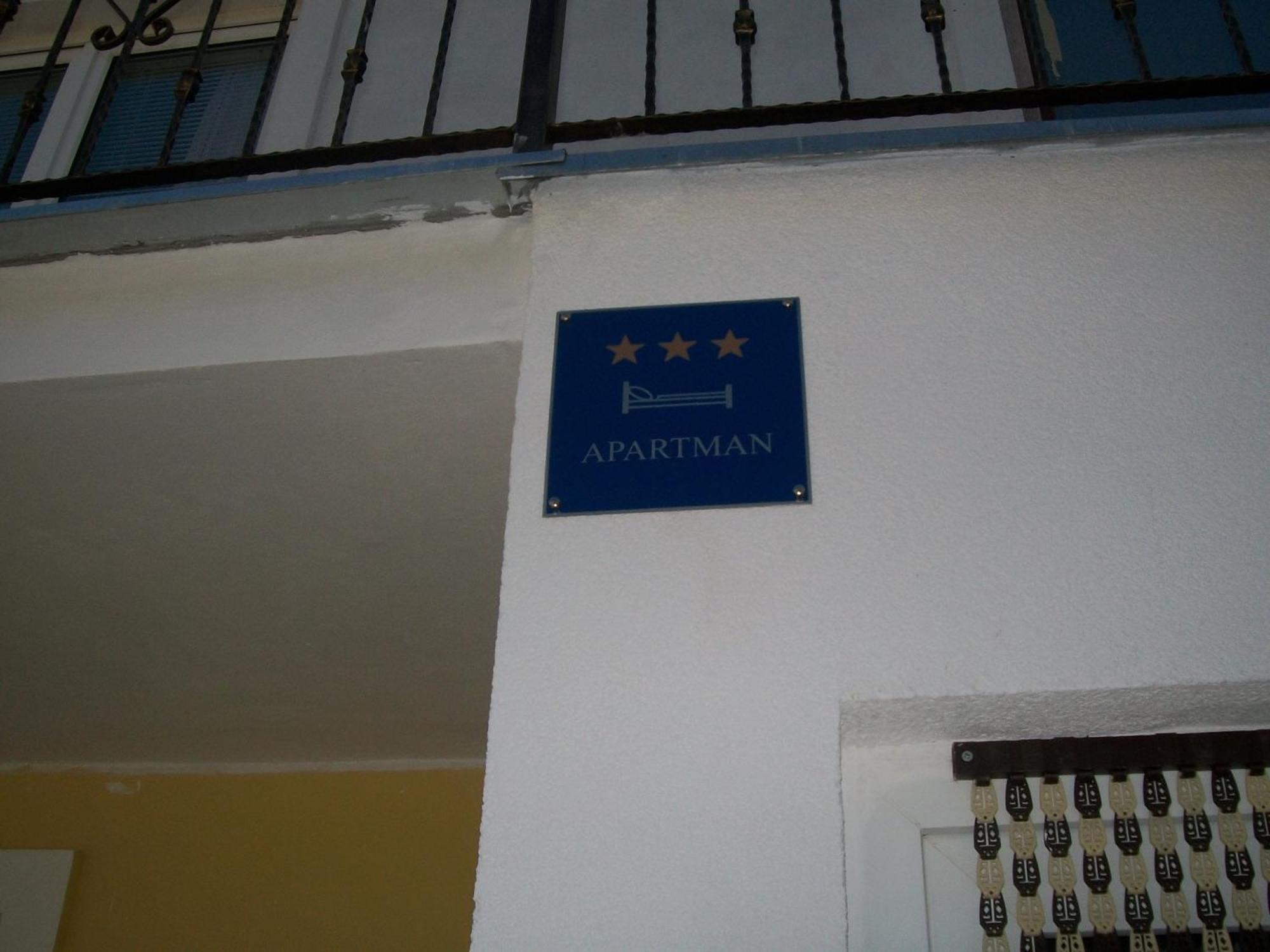 Apartments Zlata Poreč Exteriör bild