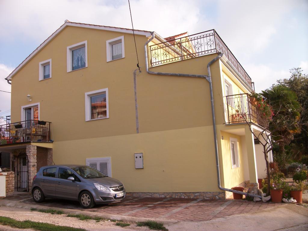 Apartments Zlata Poreč Exteriör bild