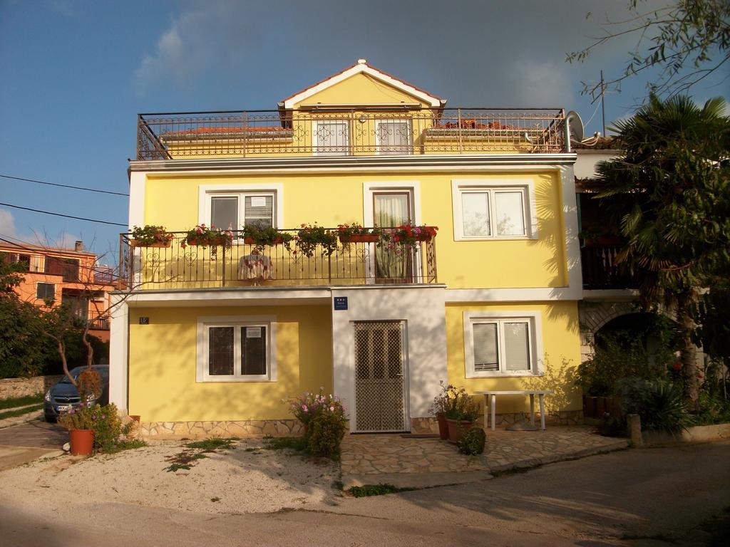 Apartments Zlata Poreč Exteriör bild