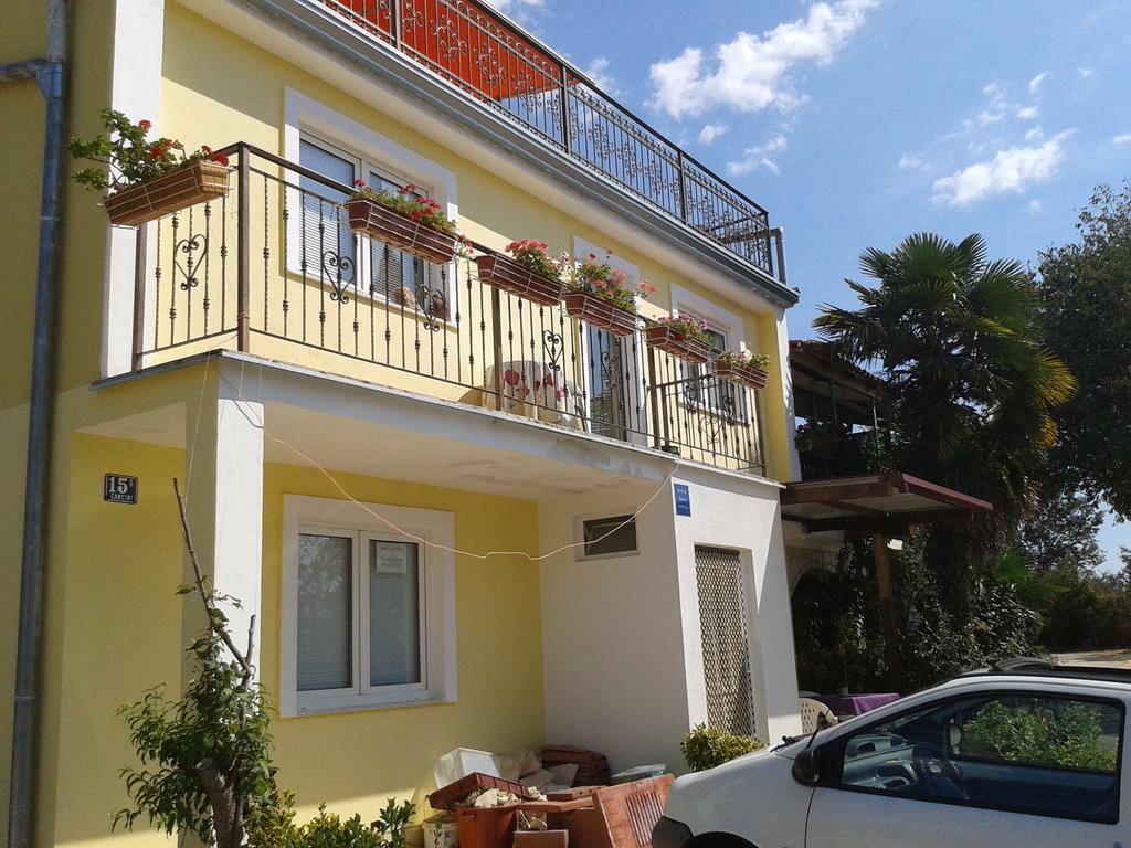 Apartments Zlata Poreč Exteriör bild